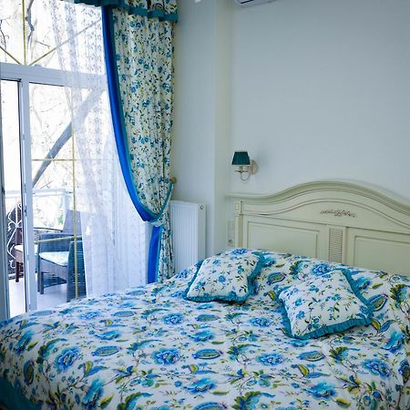 Hotel Maman Odessa Exteriör bild
