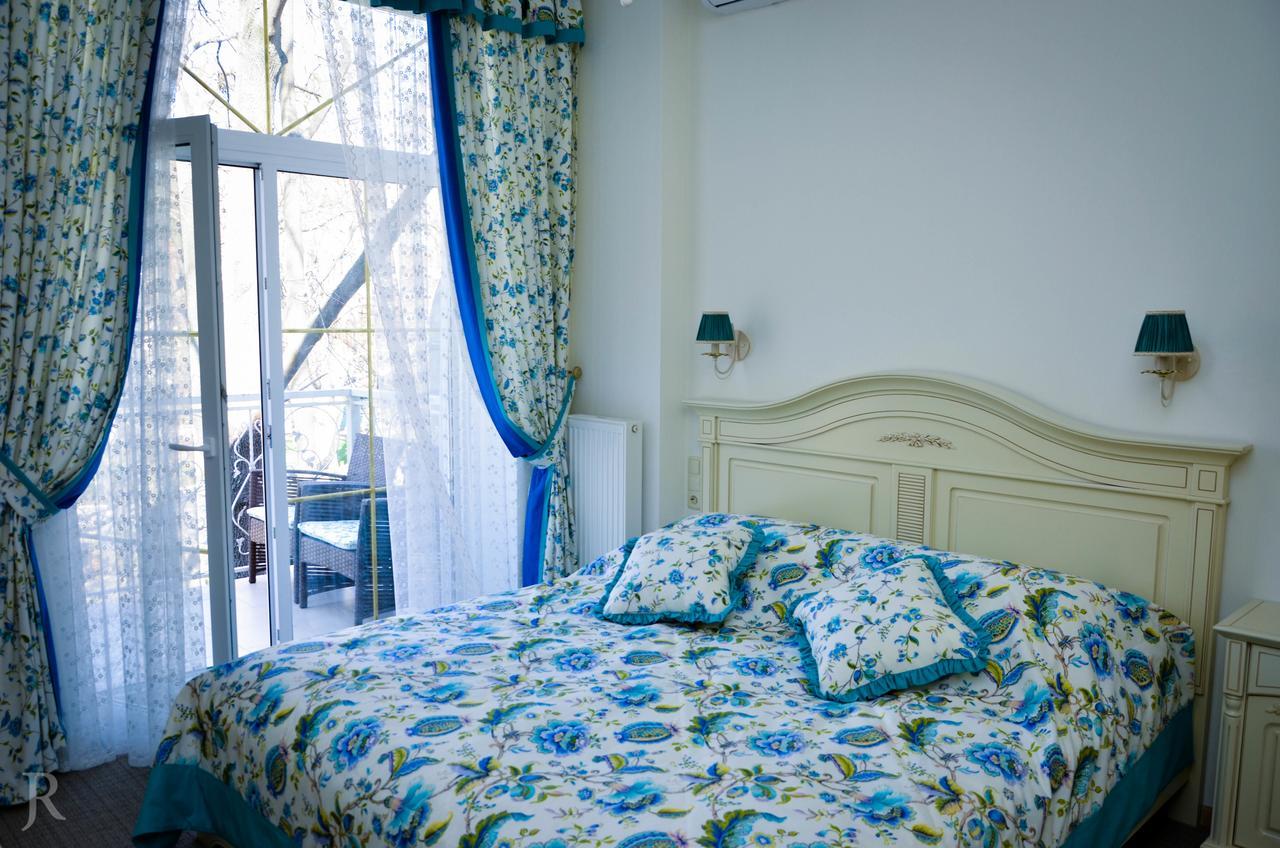 Hotel Maman Odessa Exteriör bild