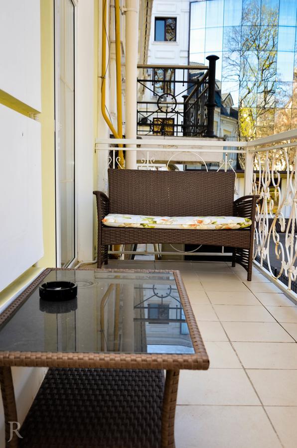 Hotel Maman Odessa Exteriör bild