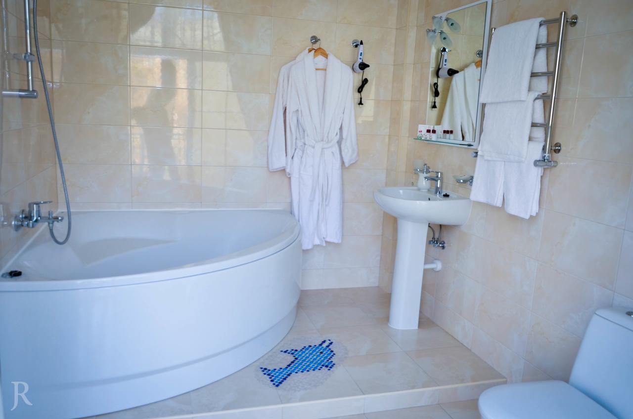 Hotel Maman Odessa Exteriör bild